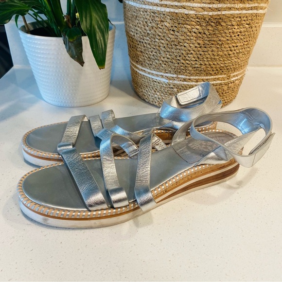 Vince Camuto Shoes - Vince Camuto Metallic Silver Strappy Flat Sandals Women’s 10